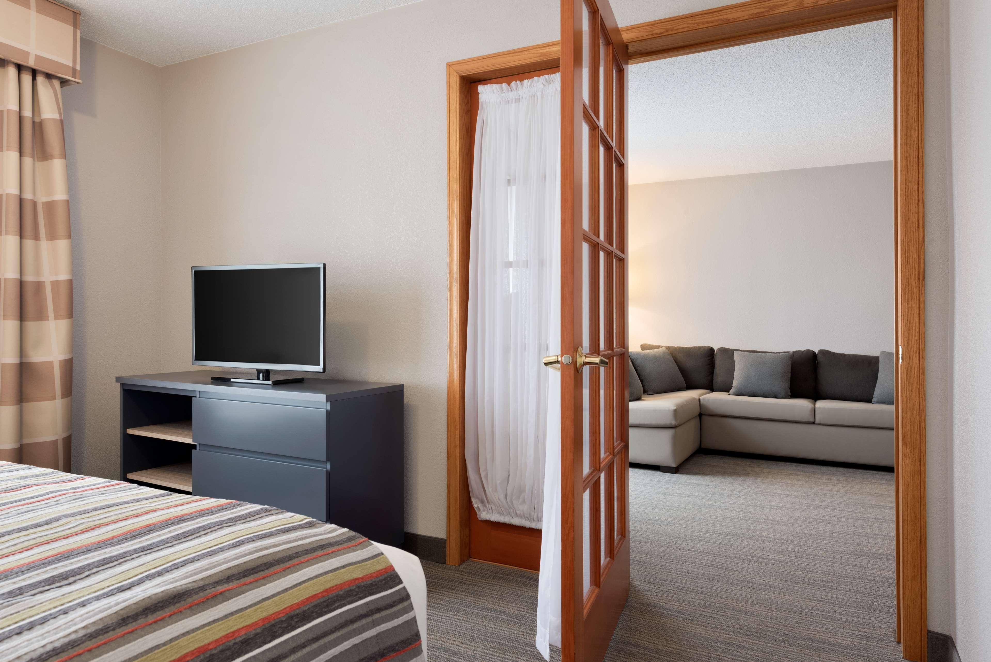 Country Inn & Suites By Radisson, Minneapolis-Shakopee Exterior photo